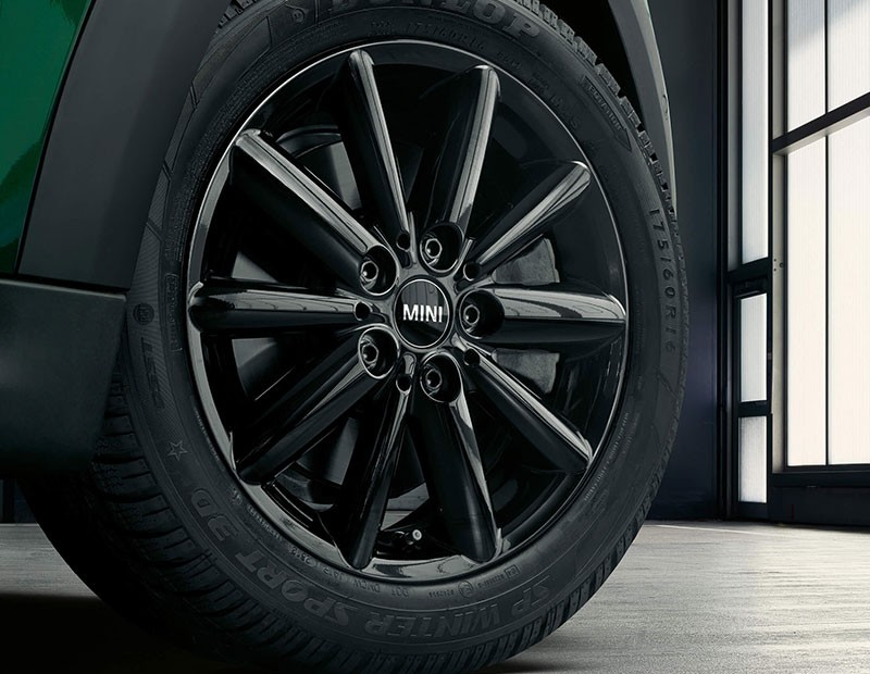 MINI 承認タイヤをより魅力的にするランフラット・テクノロジー